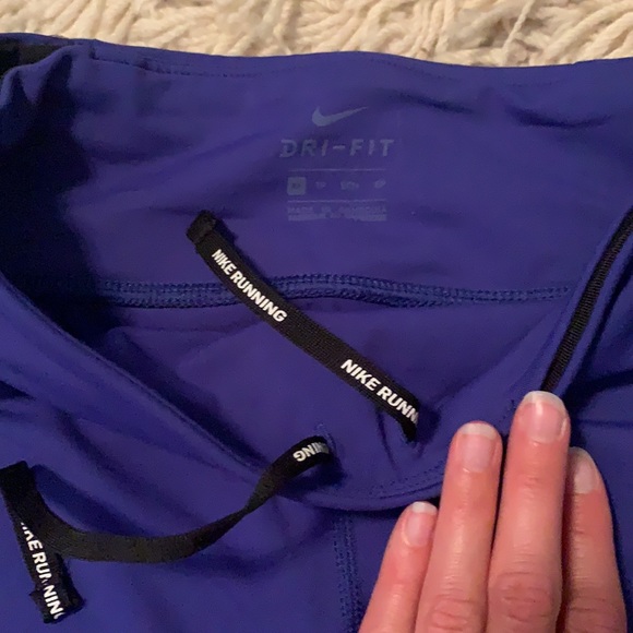 Nike dry fit run crop legging - Picture 3 of 7